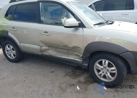 2006 Hyundai Tucson Gls/Limited from USA, damaged, VIN KM8JN72D86U257564